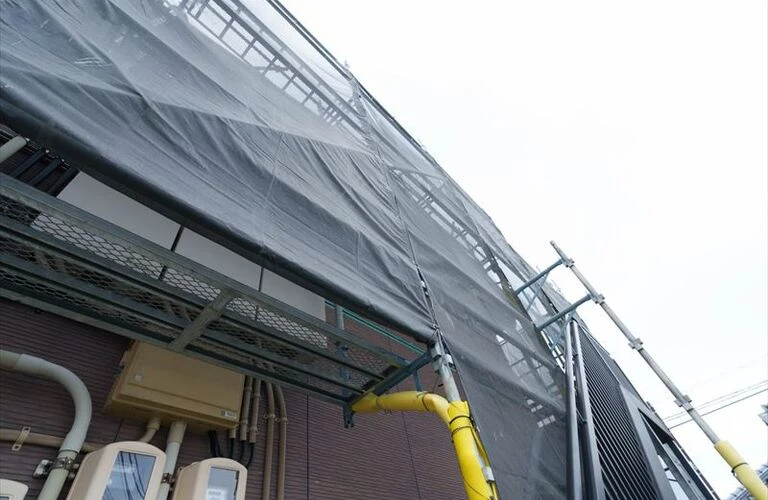 岩佐塗装ｌ足場を建てた時に気をつけたいことｌ出雲市の外壁塗装なら株式会社岩佐塗装